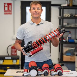 Adriano James PIRAS holding SAMSONAS 3 way Suspension by Piras Motorsport